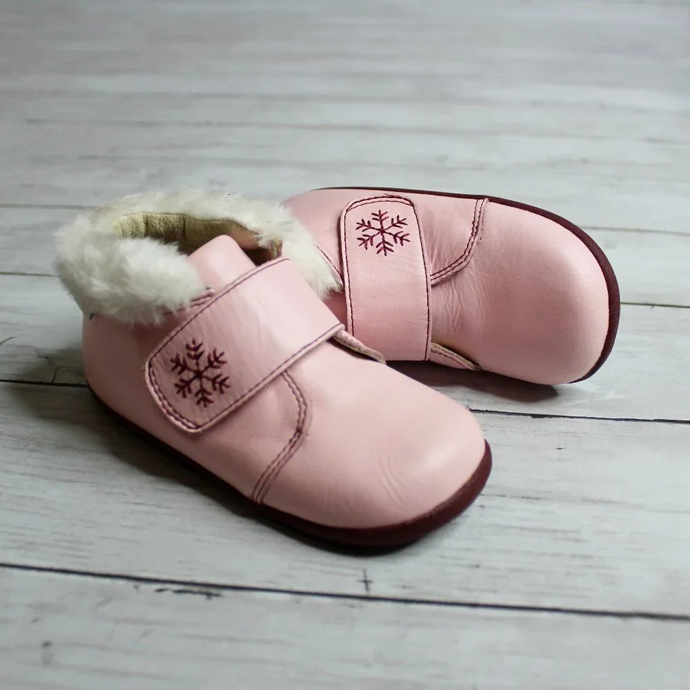 Robeez Tredz Baby Girl's Pink Winter Shoe Boots Size 16-20 Months